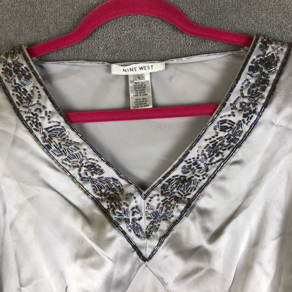 Nine West Y2K 100% Silk Silver gray Beaded V Neck Top - Picture 3 of 8